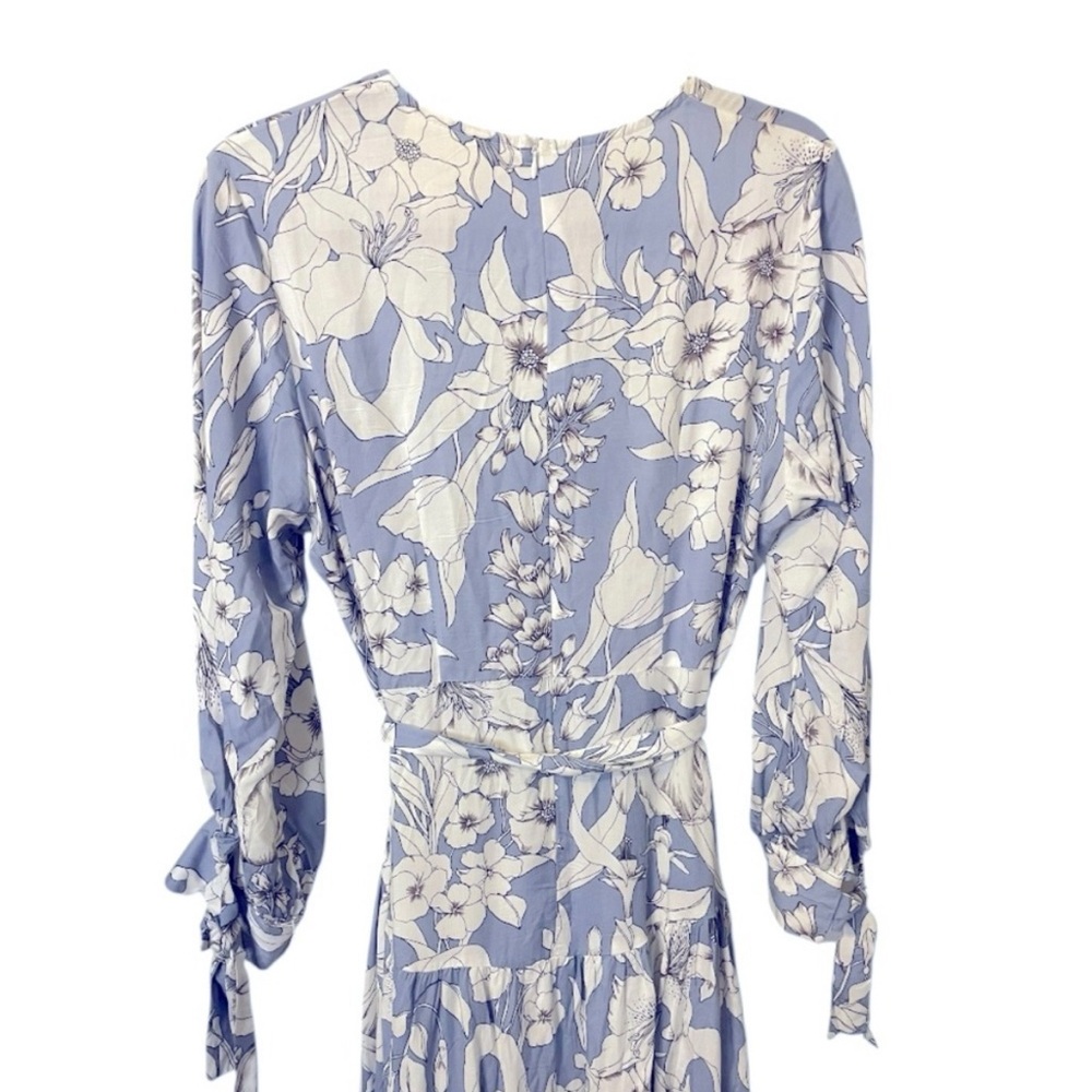 JAASE Aurora Midi Dress Floral Midi Dress The Dove
Blue Sz Large - Picture 9 of 10